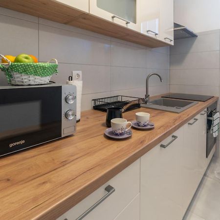 Apartman Jabuka - Free Parking Karlovac Exterior foto