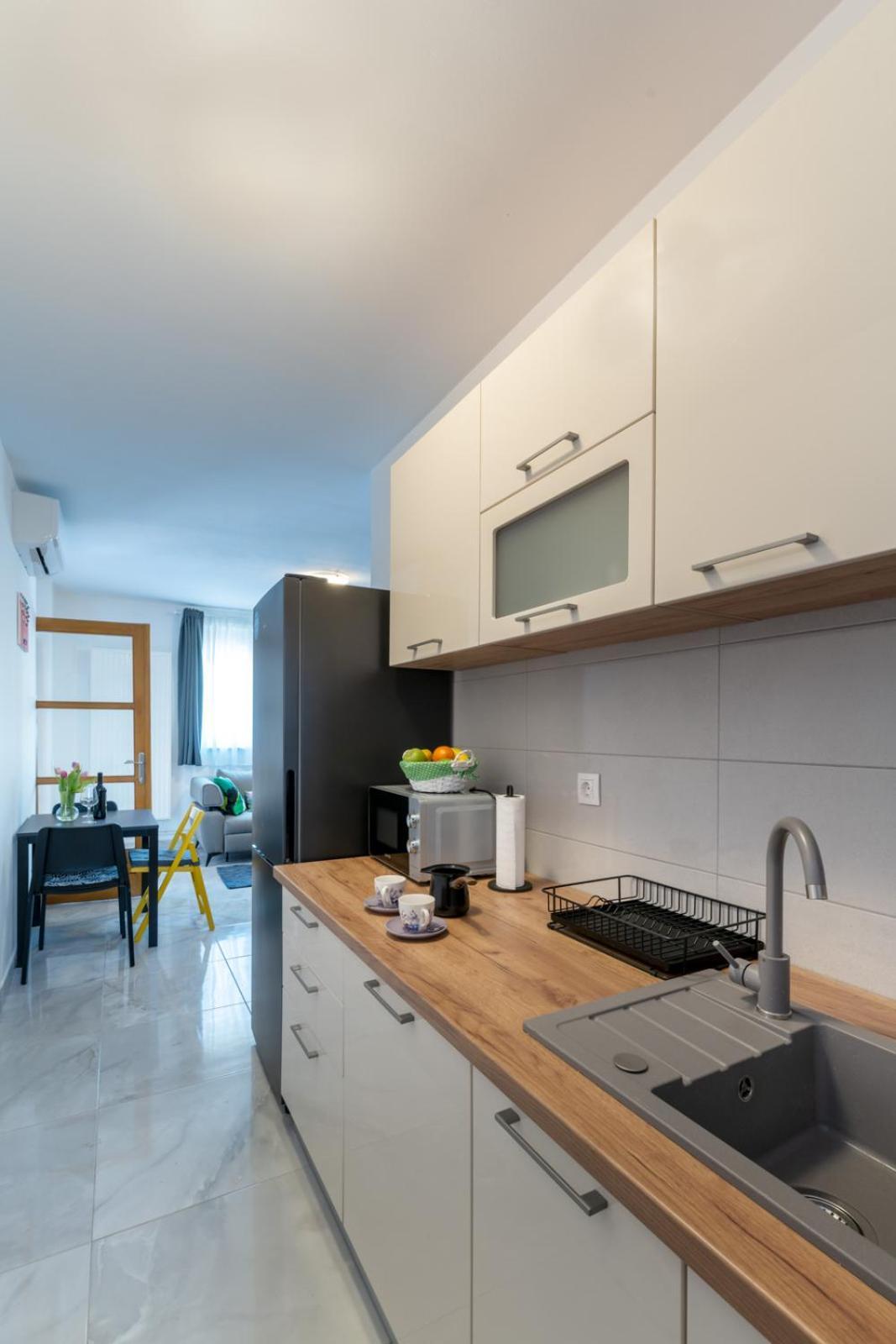 Apartman Jabuka - Free Parking Karlovac Exterior foto