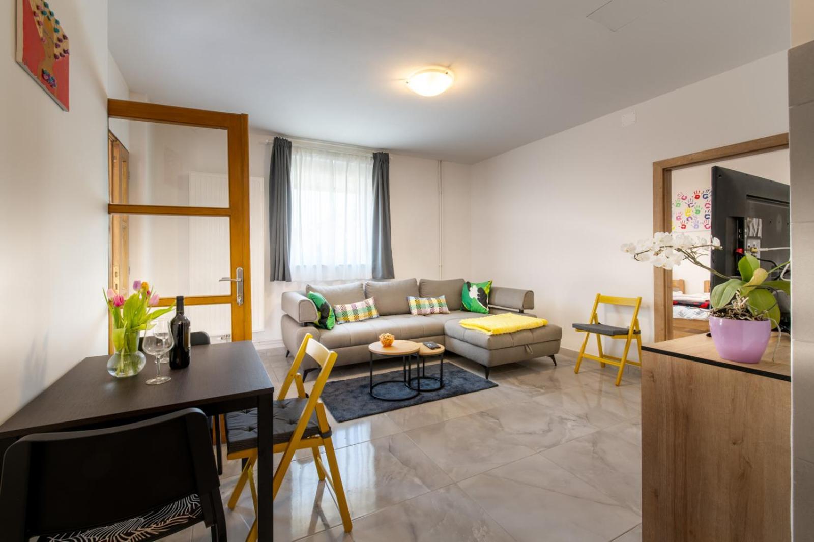 Apartman Jabuka - Free Parking Karlovac Exterior foto